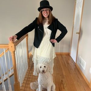 Meet your Posher, Courtney